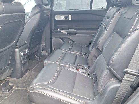 Used 2020 Ford Explorer ST w/ ST High-Performance Pack image 18