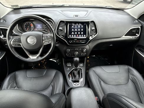 Used 2021 Jeep Cherokee Limited AWD/4WD image 23