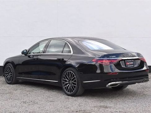 Used 2024 Mercedes-Benz S 500 4MATIC image 3
