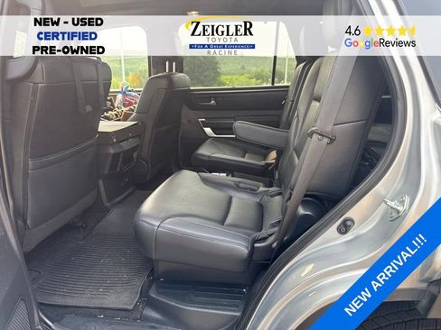 Used 2023 Toyota Sequoia Platinum AWD/4WD image 3
