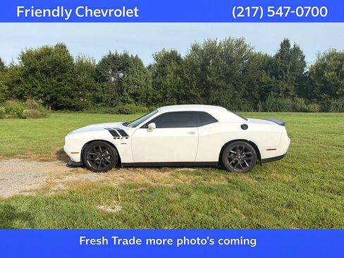 Used 2019 Dodge Challenger R/T w/ Driver Convenience Group RWD image 1