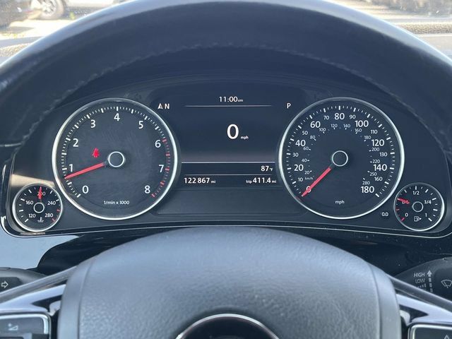 Used 2017 Volkswagen Touareg Wolfsburg Edition AWD/4WD image 36