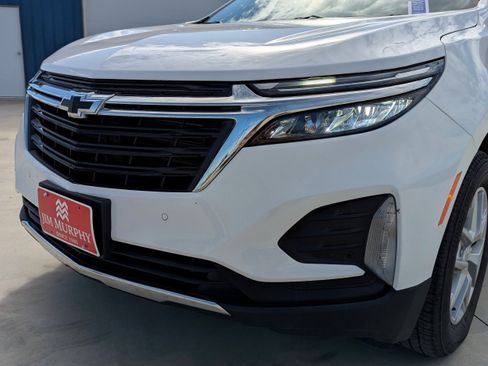 Used 2024 Chevrolet Equinox LT AWD/4WD image 12