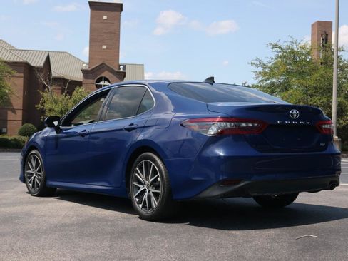 Used 2024 Toyota Camry XLE FWD image 3