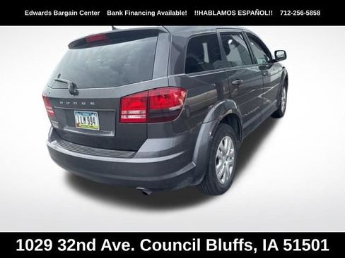 Used 2018 Dodge Journey SE w/ Connectivity Group FWD image 6