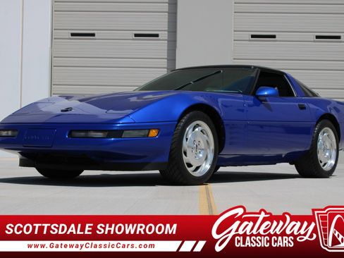 Used 1994 Chevrolet Corvette image 1