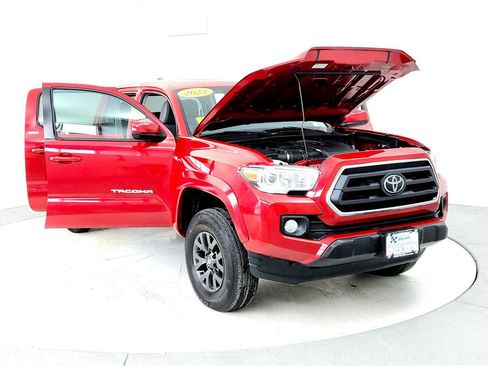 Used 2023 Toyota Tacoma SR5 image 9