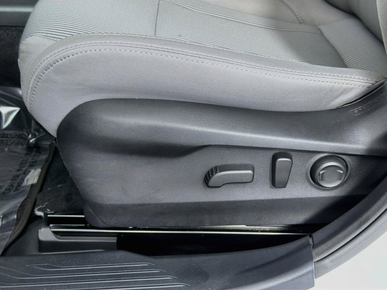 Used 2023 Subaru Legacy Premium AWD/4WD image 36