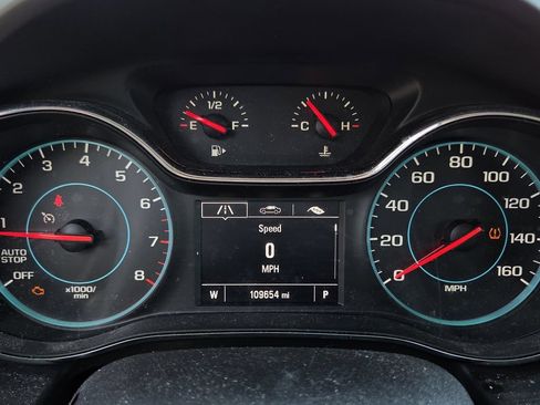 Used 2017 Chevrolet Cruze LT FWD image 23