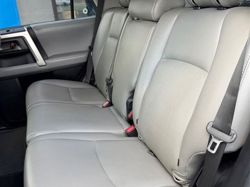 Used 2011 Toyota 4Runner SR5 w/ Convenience Pkg RWD image 30