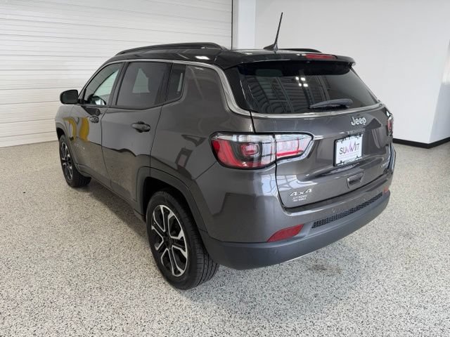 Used 2023 Jeep Compass Limited AWD/4WD image 5