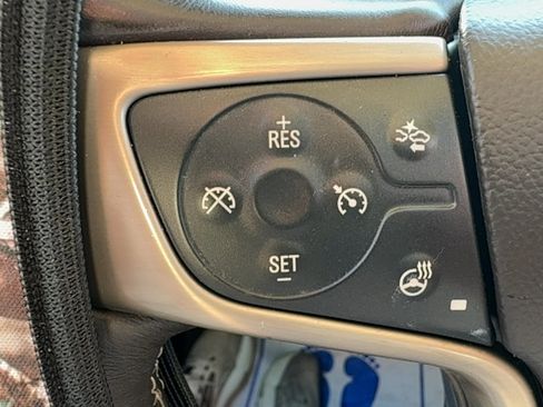 Used 2017 GMC Yukon XL Denali w/ Open Road Package image 35