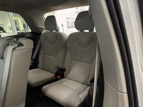 New 2026 Volvo XC90 T8 Ultra w/ Protection Package Premier AWD/4WD image 29
