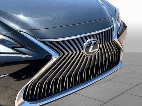 Used 2021 Lexus ES 350 w/ Premium Package FWD image 30