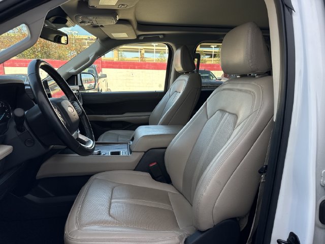Used 2024 Ford Expedition Max Limited RWD image 28