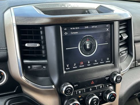 Used 2021 RAM 1500 Laramie w/ Off Road Group AWD/4WD image 14
