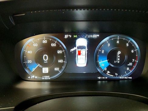 Used 2017 Volvo S90 T6 Momentum w/ Vision Package AWD/4WD image 15