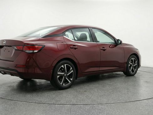 Used 2025 Nissan Sentra SV FWD image 9