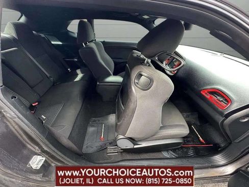 Used 2019 Dodge Challenger R/T image 12