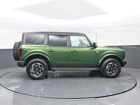New 2025 Ford Bronco Outer Banks image 3