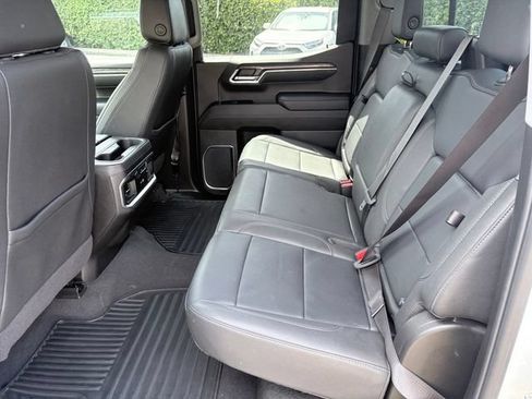 Used 2024 Chevrolet Silverado 1500 LTZ w/ LTZ Convenience Package II AWD/4WD image 7