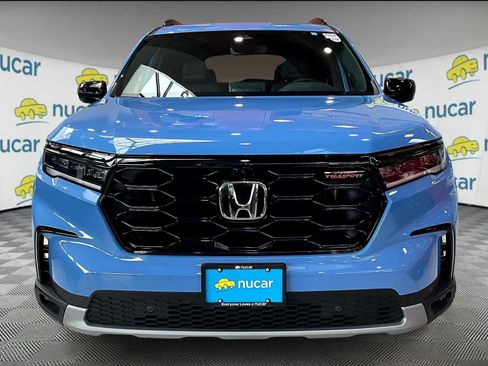 New 2025 Honda Pilot TrailSport image 3