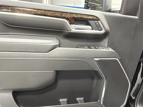 New 2026 Chevrolet Silverado 2500 LT w/ Trail Boss Package image 15