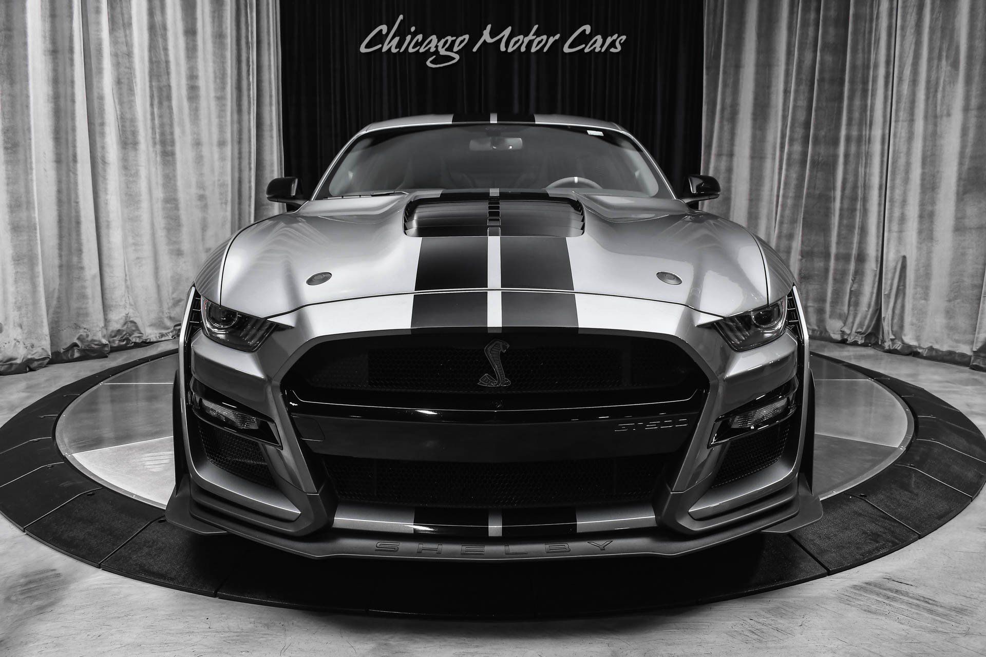 Used 2021 Ford Mustang Shelby GT500 w/ Technology Package RWD image 7