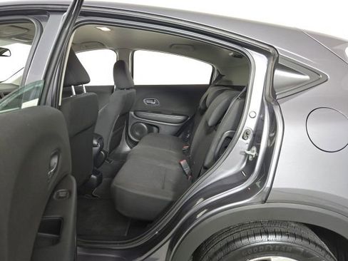 Used 2017 Honda HR-V LX image 16