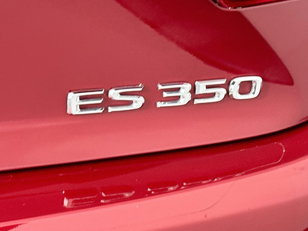 Used 2018 Lexus ES 350 w/ Luxury Package w/Wood Trim FWD image 29