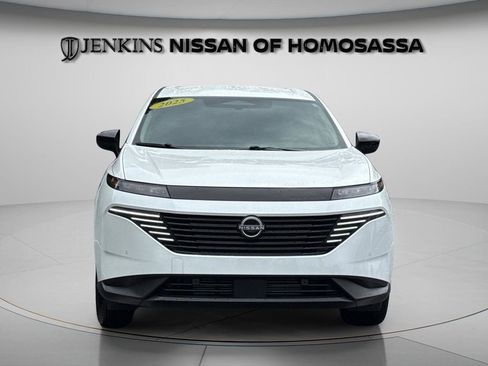 Certified 2025 Nissan Murano SV FWD image 13