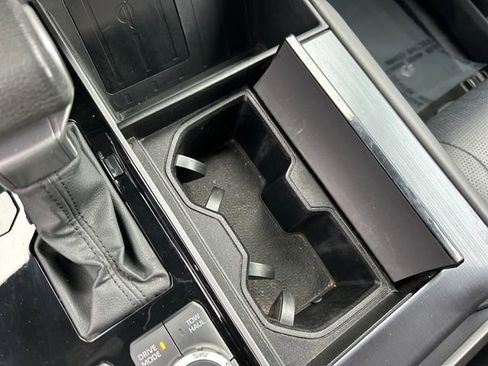 Used 2022 Toyota Tundra Platinum image 20