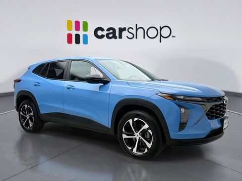 Used 2024 Chevrolet Trax RS w/ Driver Confidence Package image 7