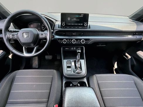 Used 2024 Honda CR-V Sport image 8