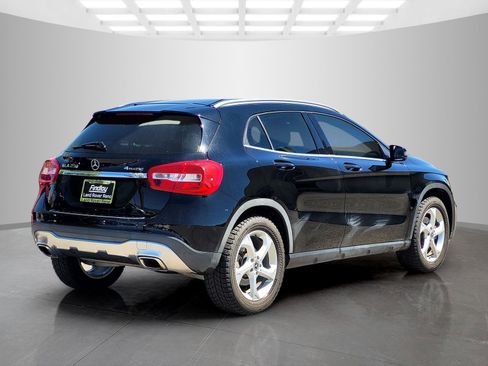 Used 2018 Mercedes-Benz GLA 250 4MATIC image 6