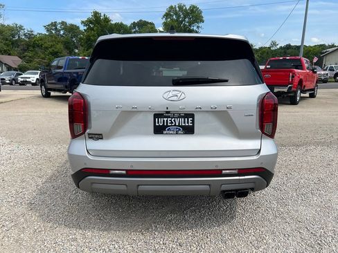 Used 2024 Hyundai Palisade Limited AWD/4WD image 7
