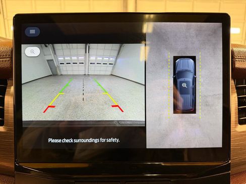 Used 2024 Ford Expedition Limited image 18