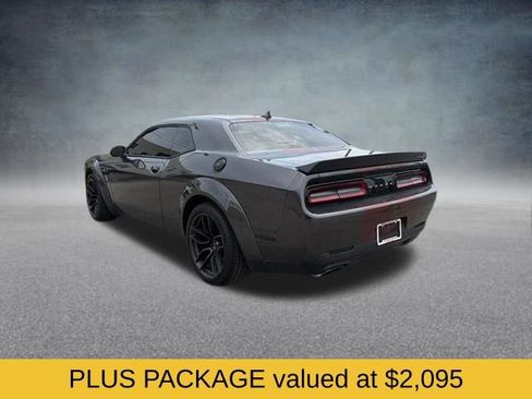 Used 2022 Dodge Challenger R/T Scat Pack RWD image 3