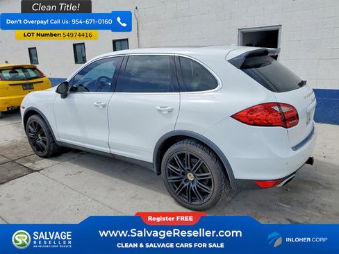 Used 2013 Porsche Cayenne AWD/4WD image 3