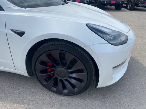 Used 2021 Tesla Model 3 Performance image 8