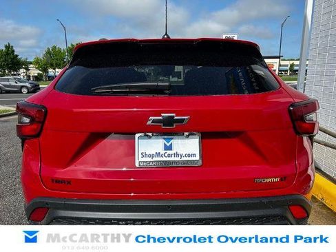 New 2026 Chevrolet Trax LT w/ Driver Confidence Package FWD image 4