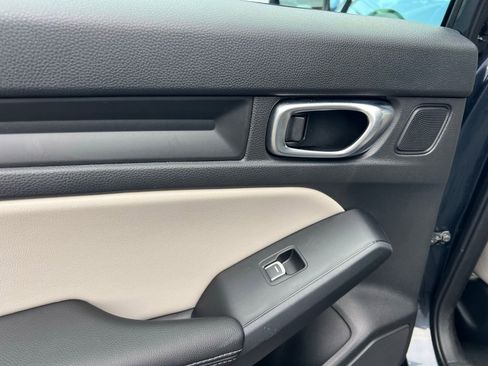 Used 2023 Honda Civic EX-L image 43