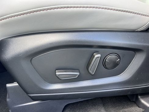 New 2026 Ford Explorer Active w/ Active Comfort Package image 14