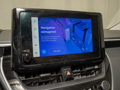 Used 2024 Toyota Corolla LE image 12