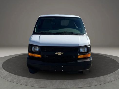 Used 2014 Chevrolet Express 2500 LS image 12