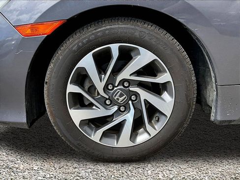 Used 2017 Honda Civic EX image 8