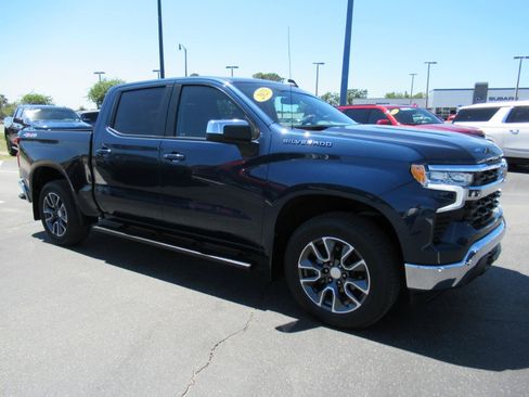 Certified 2023 Chevrolet Silverado 1500 LT AWD/4WD image 4