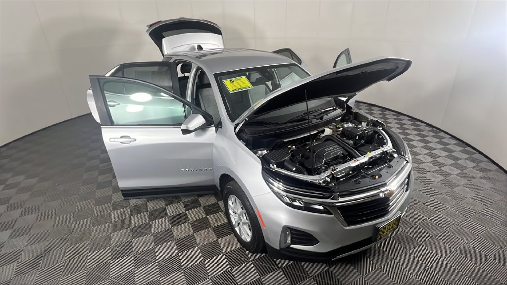 Used 2022 Chevrolet Equinox LT w/ Driver Convenience Package AWD/4WD image 14