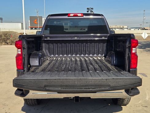 Used 2024 Chevrolet Silverado 1500 W/T image 22