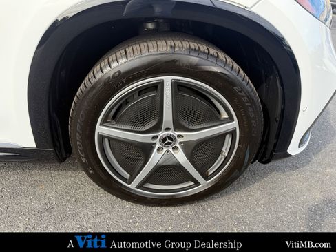 Certified 2023 Mercedes-Benz EQS 580 4MATIC SUV image 15